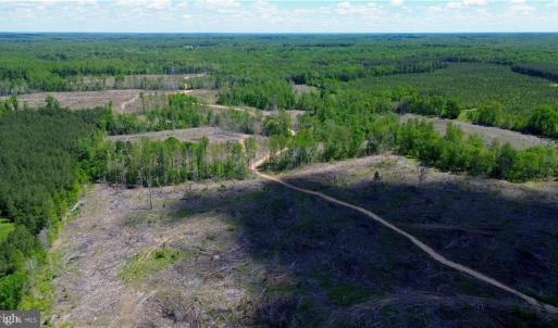 Photo #23 of OLD APPLE GROVE RD, MINERAL, VA