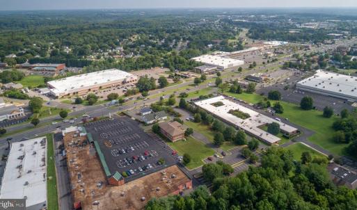 Photo #8 of 3910 PLANK RD, FREDERICKSBURG, VA 1.1 acres