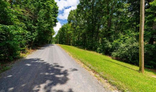 Photo #7 of 15 MONT VIEW LN, LURAY, VA 3.1 acres