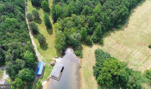 Photo #12 of 4715 EAGLE POINT CT, SPOTSYLVANIA, VA 1.0 acres