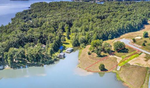 Photo #12 of 4715 EAGLE POINT CT, SPOTSYLVANIA, VA 1.0 acres