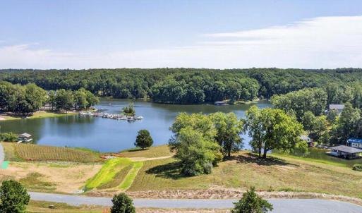 Photo #13 of 4711 EAGLE POINT CT, SPOTSYLVANIA, VA 1.0 acres