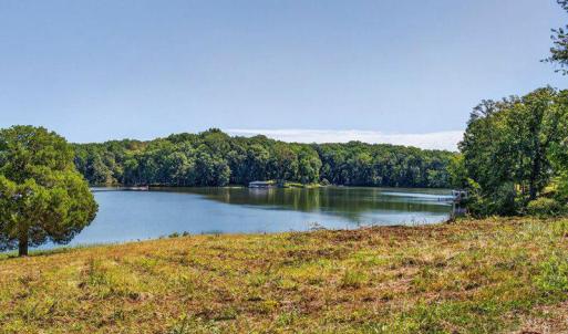 Photo #13 of 4707 EAGLE POINT CT, SPOTSYLVANIA, VA 1.0 acres