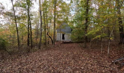 Photo #1 of 6067 LAUREL RD, SHIPMAN, VA 3.0 acres