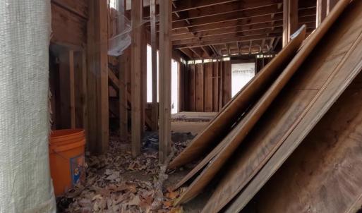 Photo #4 of 6067 LAUREL RD, SHIPMAN, VA 3.0 acres