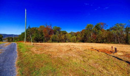 Photo #1 of YOUNG RD, RILEYVILLE, VA 7.9 acres