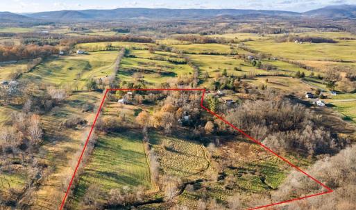 Photo #1 of 3383 LOST CORNER RD, DELAPLANE, VA 20.0 acres