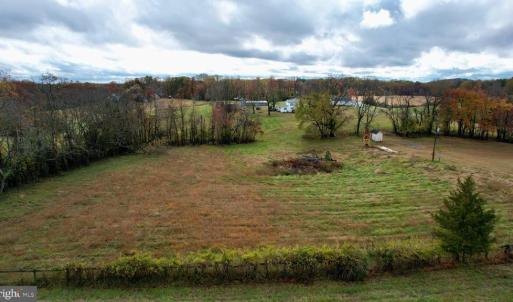 Photo #11 of 7035 LEEDS MANOR, MARSHALL, VA 2.8 acres