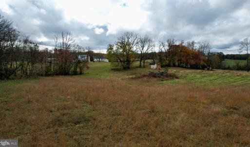 Photo #10 of 7035 LEEDS MANOR, MARSHALL, VA 2.8 acres