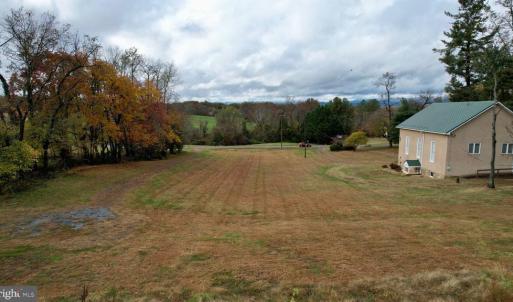 Photo #9 of 7035 LEEDS MANOR, MARSHALL, VA 2.8 acres