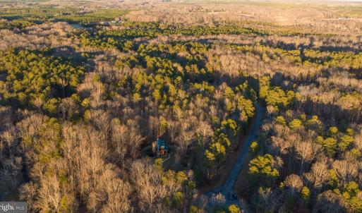 Photo #3 of 2318 WATERSIDE DR, BUMPASS, VA 1.0 acres