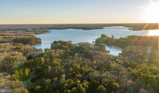 Photo #1 of 2318 WATERSIDE DR, BUMPASS, VA 1.0 acres