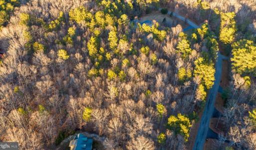 Photo #10 of 2318 WATERSIDE DR, BUMPASS, VA 1.0 acres