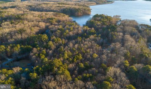 Photo #17 of 2318 WATERSIDE DR, BUMPASS, VA 1.0 acres