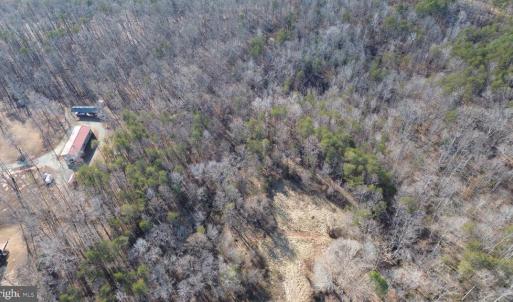 Photo #9 of 398 BAYLES LN, LOUISA, VA 4.0 acres