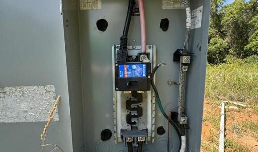 Photo #2 of 398 BAYLES LN, LOUISA, VA 4.0 acres