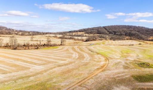Photo #4 of 1041 WINCHESTER RD, PARIS, VA 209.4 acres