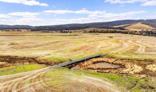 Photo #13 of 1041 WINCHESTER RD, PARIS, VA 209.4 acres