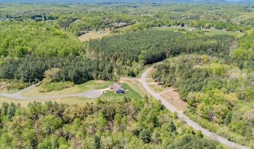 084-Lot 24 Pine Watch Cir 03