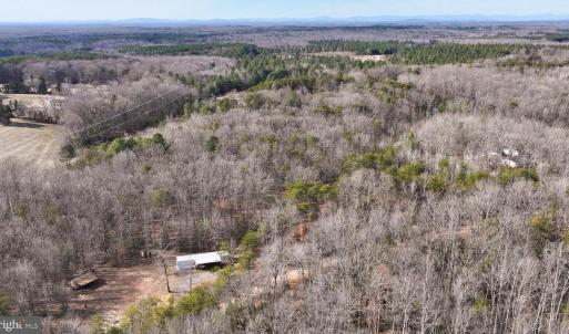 Photo #10 of 6650 HOOK CT, SPOTSYLVANIA, VA 5.0 acres