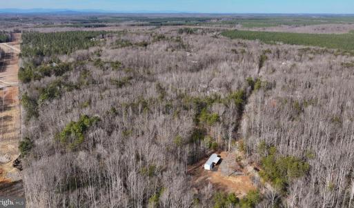 Photo #19 of 6650 HOOK CT, SPOTSYLVANIA, VA 5.0 acres