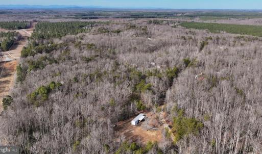 Photo #21 of 6650 HOOK CT, SPOTSYLVANIA, VA 5.0 acres