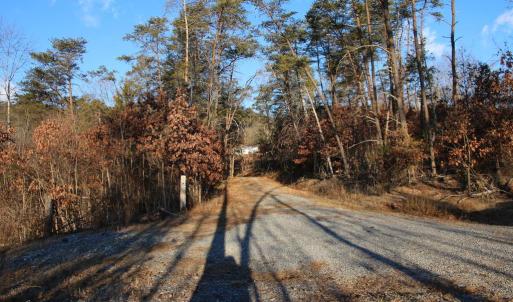 Photo #3 of LOOKOUT DR, SHENANDOAH, VA 3.1 acres