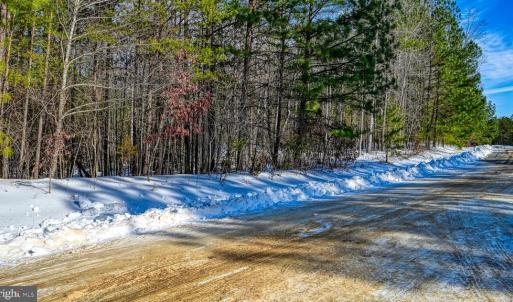 Photo #51 of TRAVELLERS, MINERAL, VA 2.3 acres