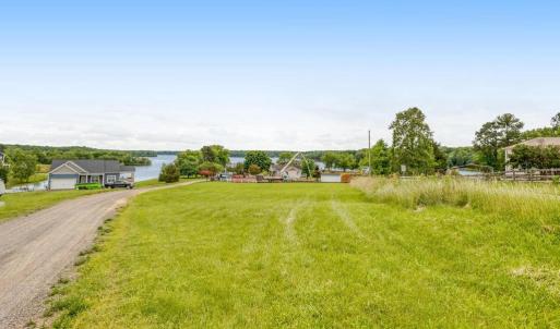 Photo #1 of 6201 LAKE FRONT WAY, SPOTSYLVANIA, VA 1.0 acres