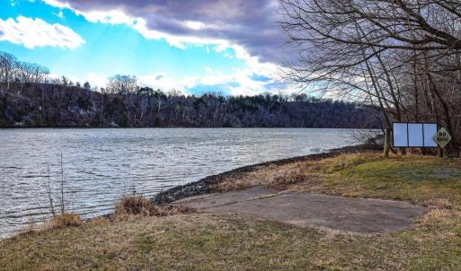 Photo #18 of RIVERBEND DR, LURAY, VA 0.8 acres