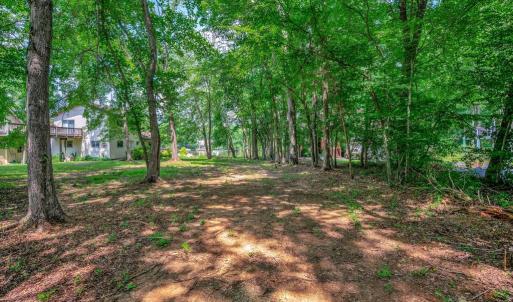 Photo #14 of 1915 LAKEVIEW PKWY, LOCUST GROVE, VA 0.4 acres