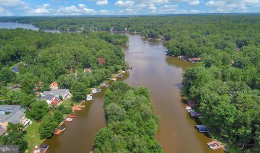 Photo #11 of 1915 LAKEVIEW PKWY, LOCUST GROVE, VA 0.4 acres