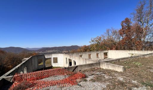 D7C08A45-0A14-4AE8-A1ED-01162C7D7692