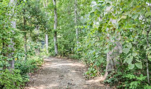 Photo #1 of 108 CONFEDERATE CIR, LOCUST GROVE, VA 0.3 acres