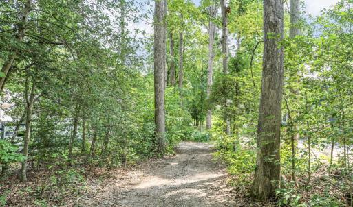 Photo #6 of 108 CONFEDERATE CIR, LOCUST GROVE, VA 0.3 acres