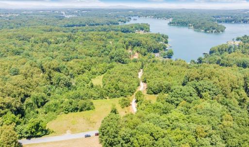 21-DJI_20240621124030_0051_D_MIB