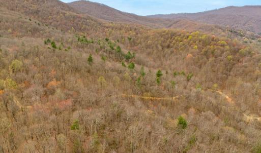 08-Adventure Mountain Rd_08