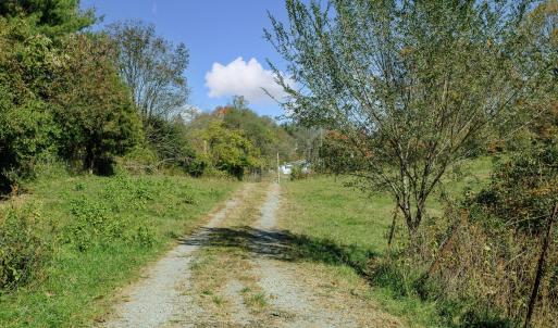 28-3537 Lee Hwy_28