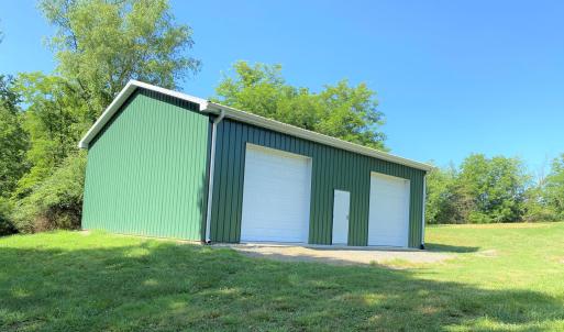 32'x40' Metal Barn with 4 Overhead Doors