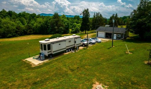 40' Camper For Sale