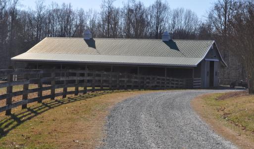 Horse Barn Edge 001 (3)