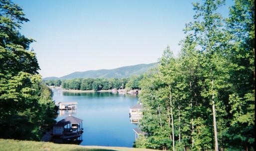 Beautiful View Lake and Moutains 3