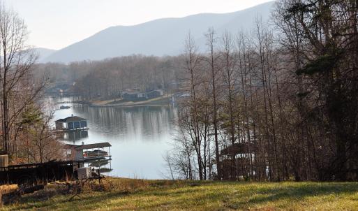 Beautiful Waterfront Lot