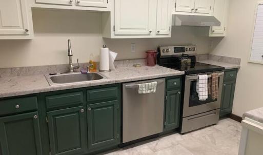 Beechwood West Clubhouse Kitchen