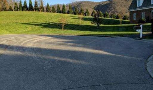Lot from culdesac