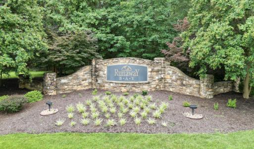 Runaway Bay Entrance