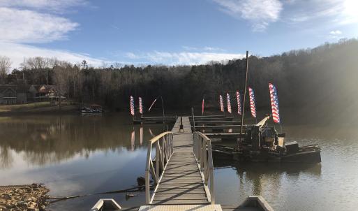 020 Runaway Bay Community Boat Dock