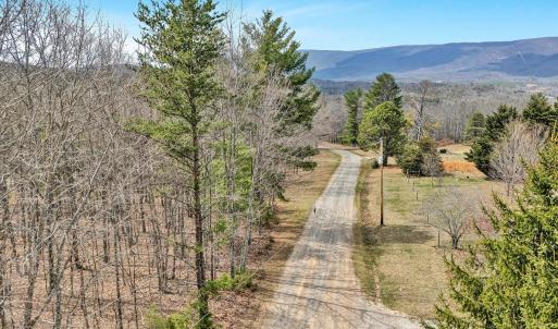01-DJI_20250328142905_0222