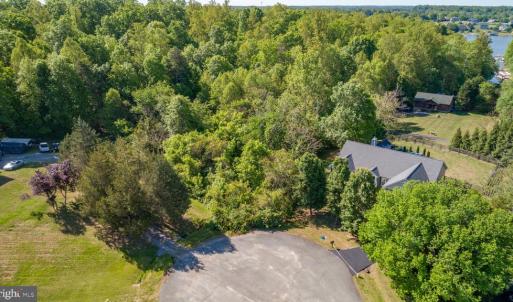 Photo #4 of 6000 DERRICK CIR, MINERAL, VA 0.9 acres