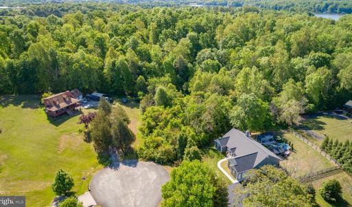Photo #8 of 6000 DERRICK CIR, MINERAL, VA 0.9 acres